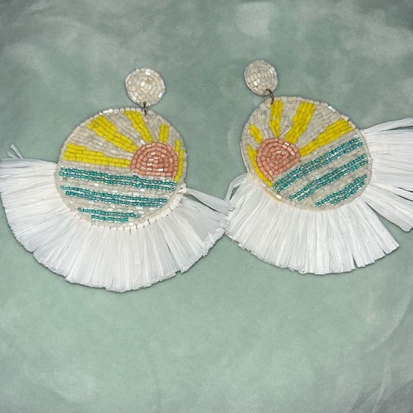 Oversize earrings - Picture 1 of 3